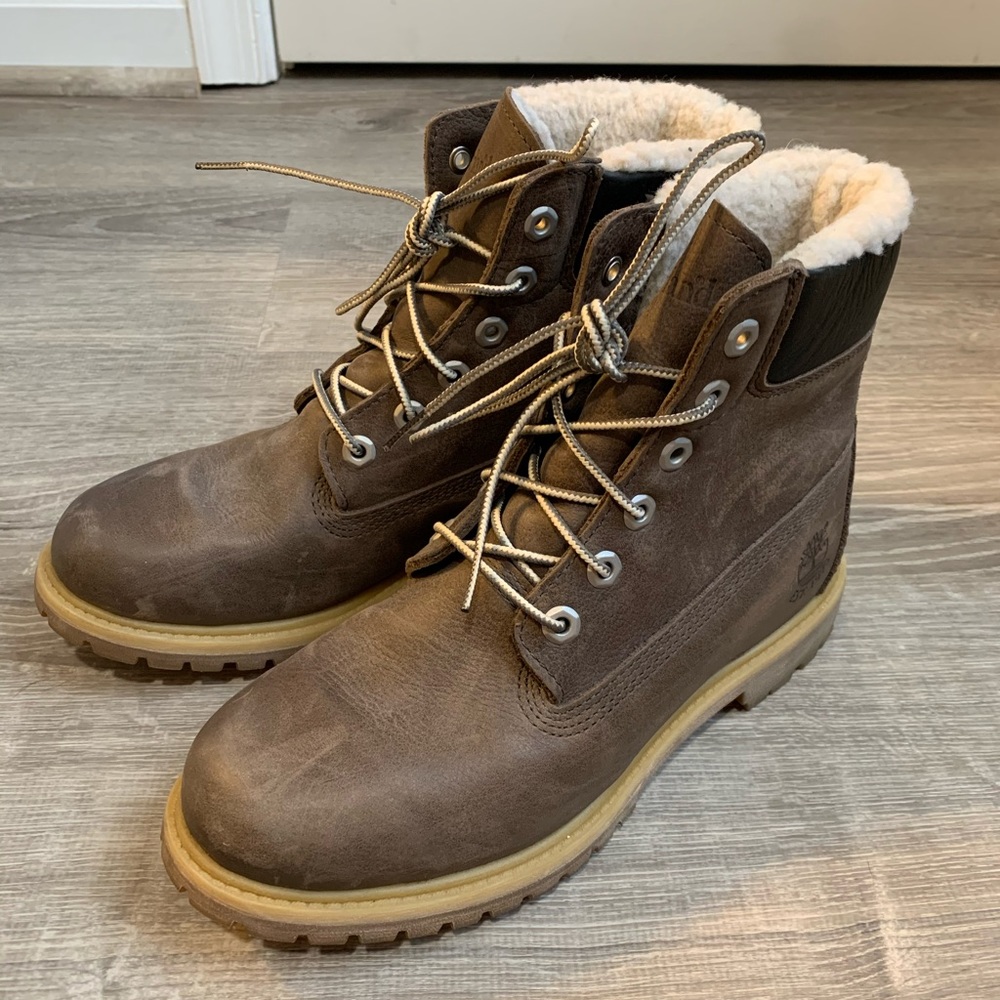 Fleece lined Timberland boots size 9